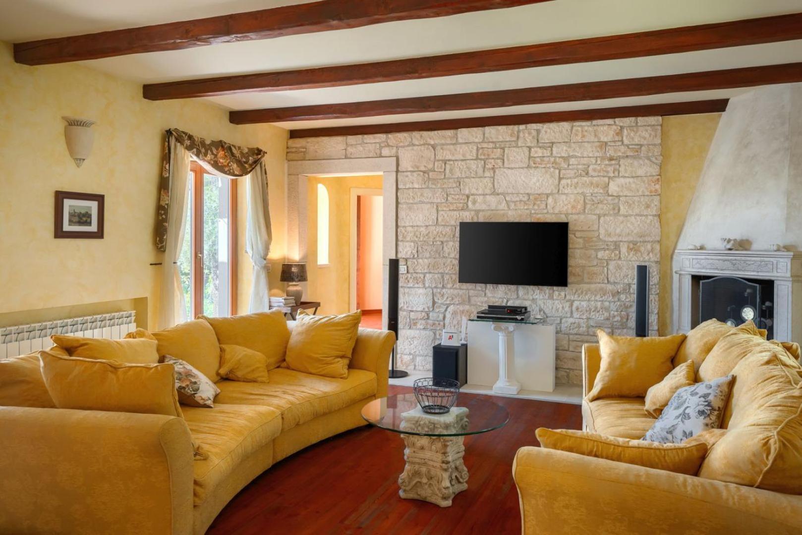 Rustic Villa Cehici With Pool In Sveti Lovrec Jehnici Exteriör bild